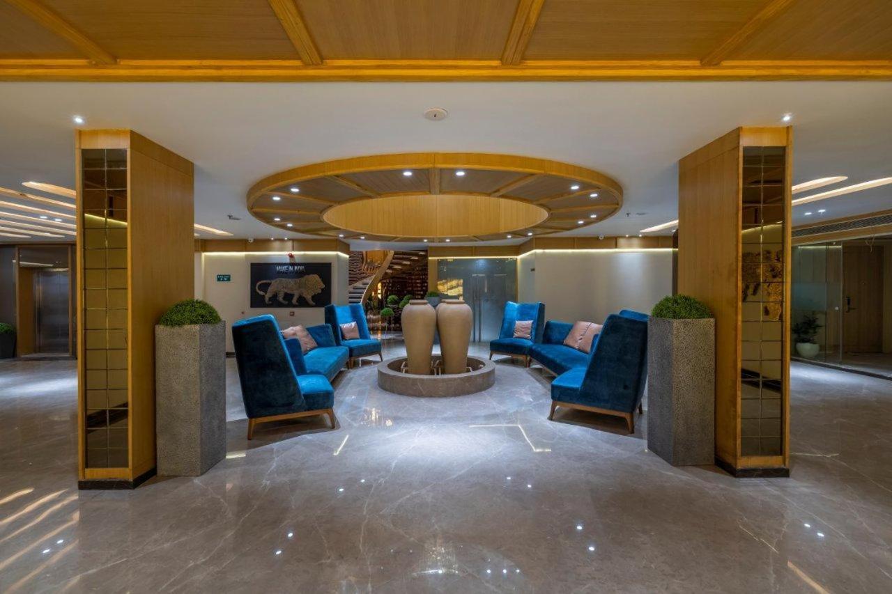 Sarovar Portico Morbi Bagian luar foto